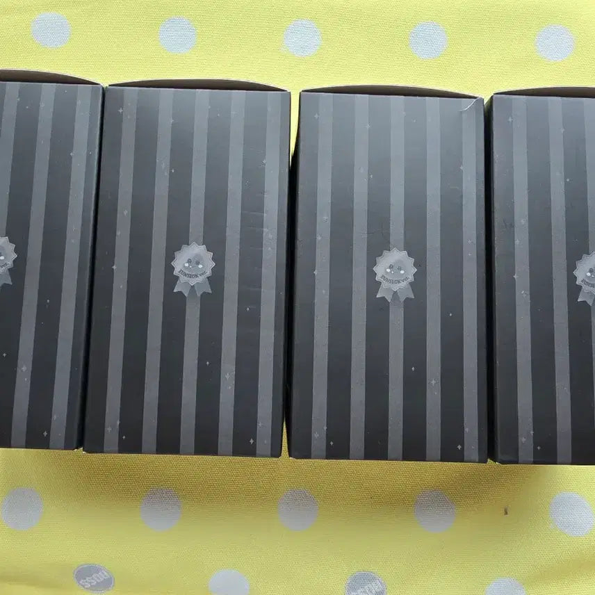 [BUNJANG] RIIZE Eunseok 10cm Black Accessory Doll / 라이즈 페임 블랙 리라즈 악세사리 왕관 인형 10cm 소용돌이 은석