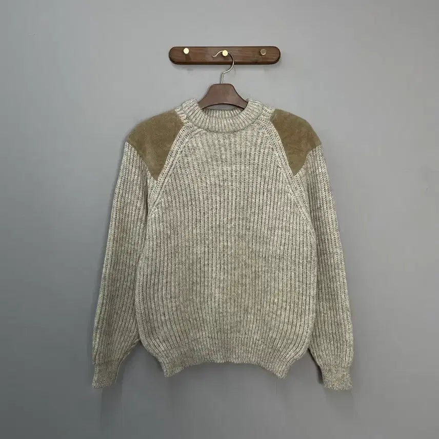 [BUNJANG] Black Sheep Wool Patch Knit Sweater / 블랙쉽 팔패치 울 니트 H2045