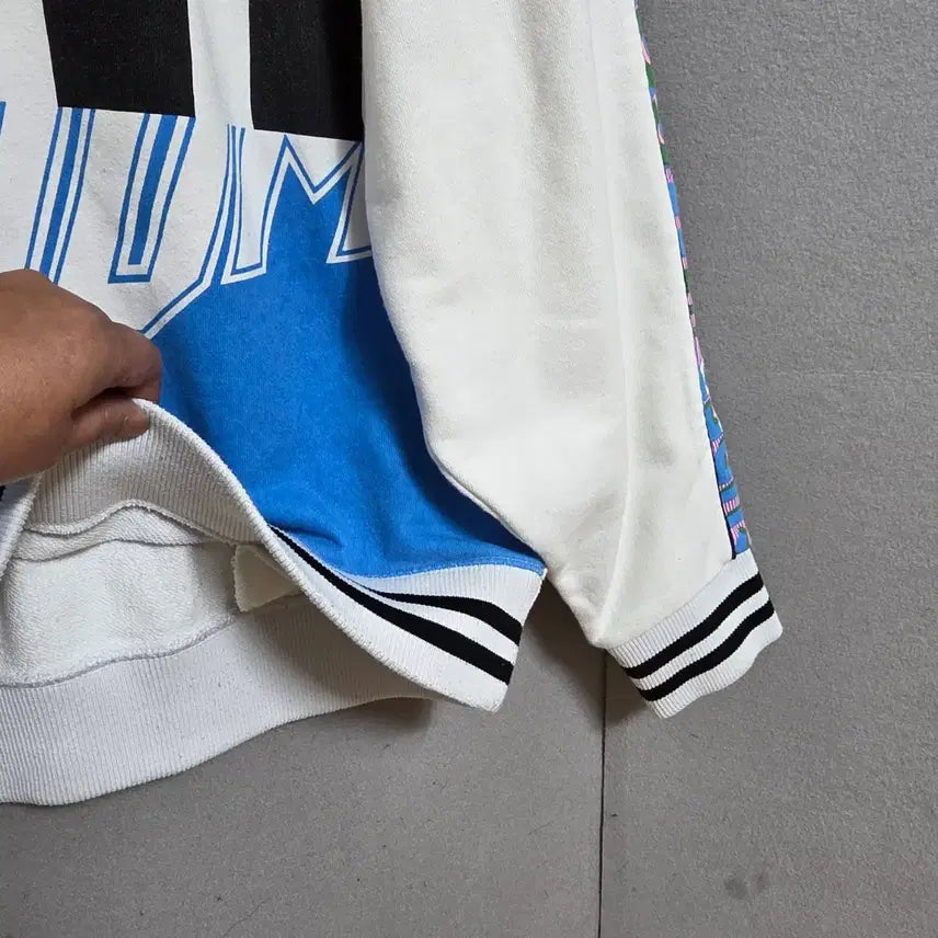 [BUNJANG] Supercomma B Oversized Colorblock Sweatshirt / 슈퍼콤마비 박시한 색감멋스런 맨투맨 FF  n2675