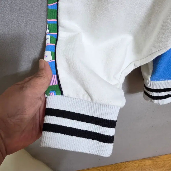 [BUNJANG] Supercomma B Oversized Colorblock Sweatshirt / 슈퍼콤마비 박시한 색감멋스런 맨투맨 FF  n2675