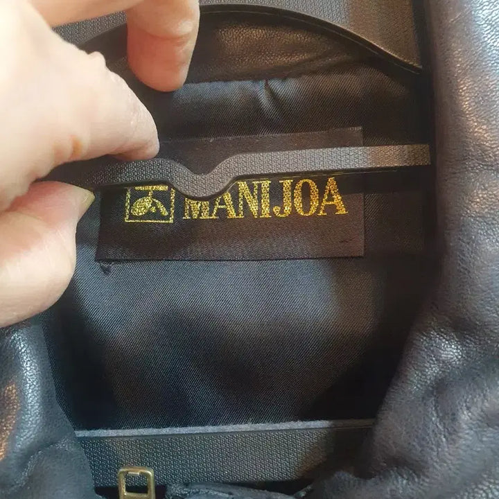 [BUNJANG] MANIJOA Black Leather Jacket / MANIJOA 블랙 가죽 자켓