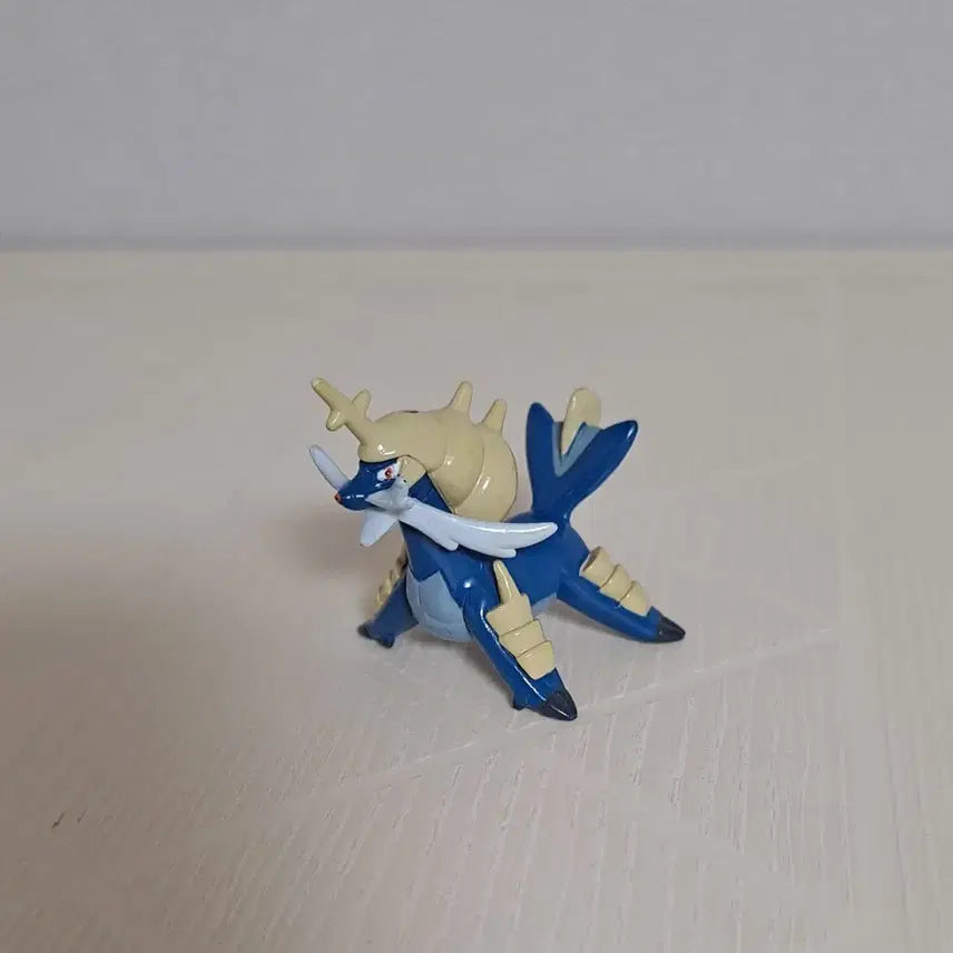 [BUNJANG] Pokemon Moncolle Daigeki Figure / 포켓몬 몬코레 대검귀