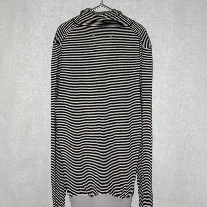 [BUNJANG] Maison Margiela Stripe High-Neck Knit / (W)[M] 메종 마르지엘라 스트라이프 하이넥 니트
