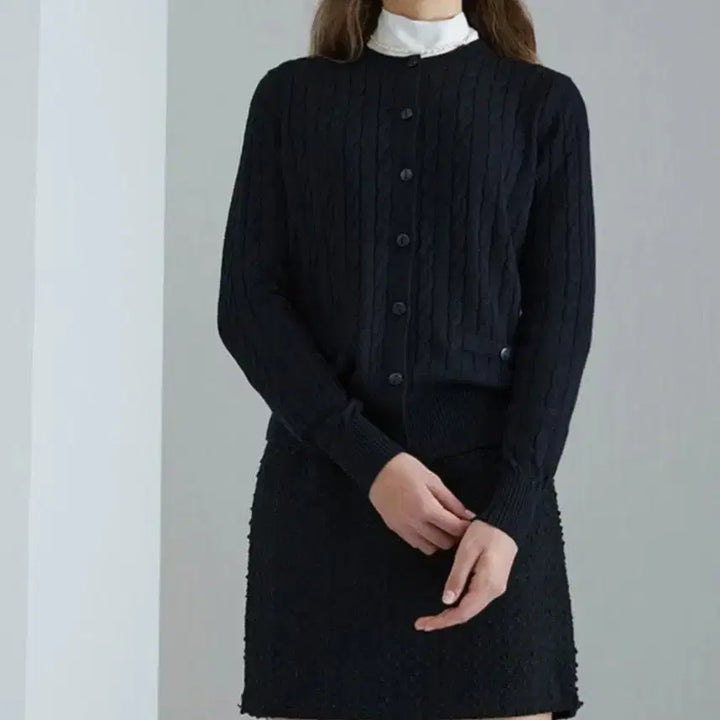 [BUNJANG] Cable Knit Cardigan / 꽈배기 가디건