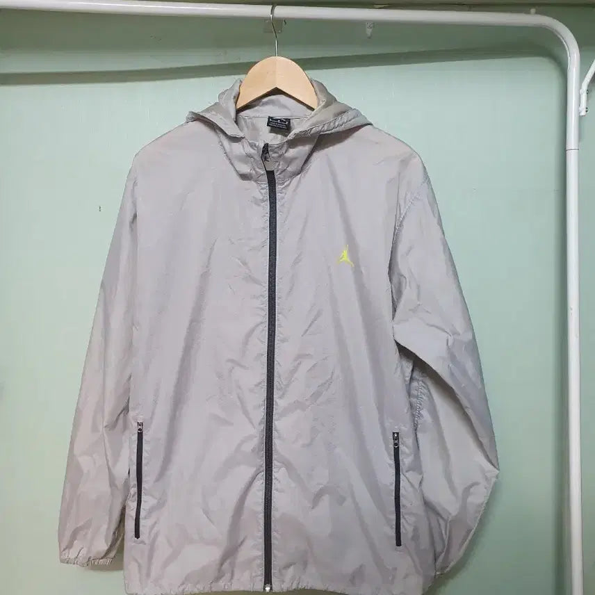 [BUNJANG] Nike Jordan Windbreaker Jacket / 나이키 조던 바람막이 105