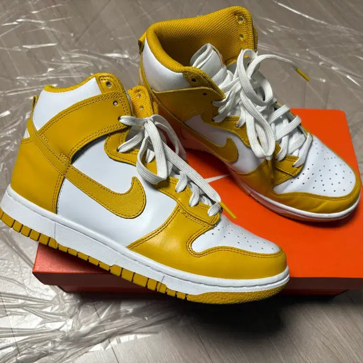 [BUNJANG] Nike Dunk High Dark Sulfur 245 Sneakers / 나이키 덩크하이 다크 설퍼 245