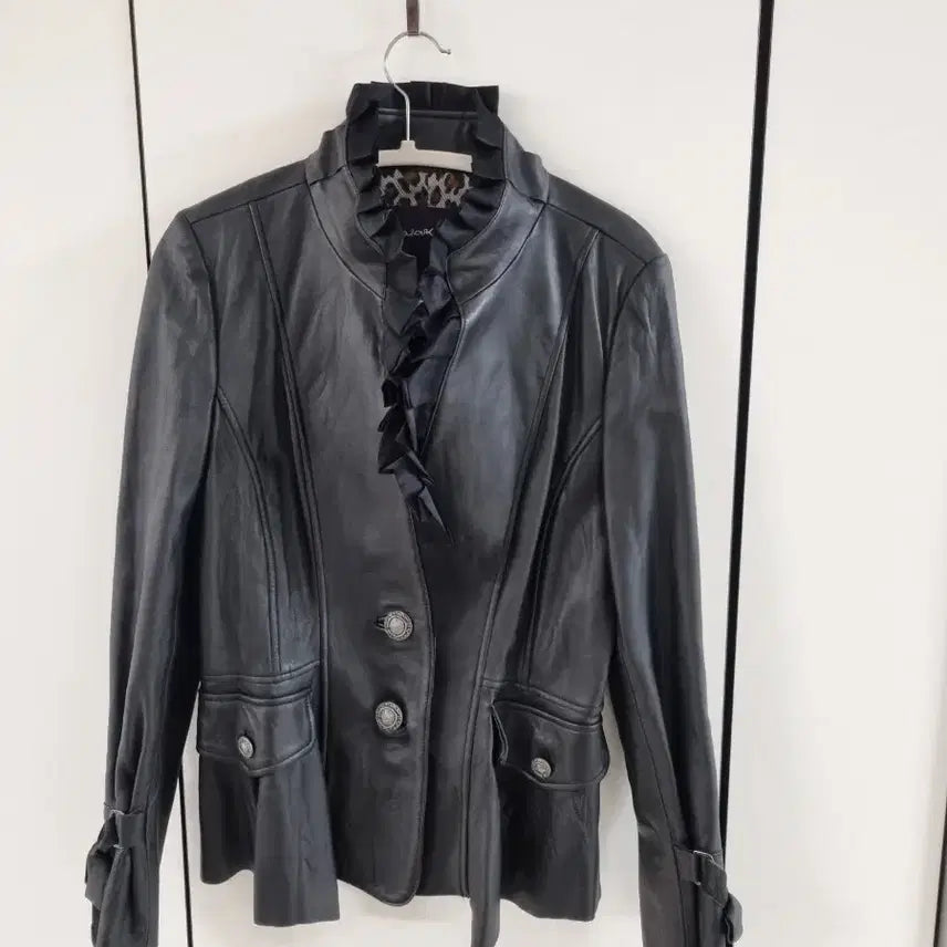 [BUNJANG] 이화숙 여성 가죽 자켓 블랙 66 / 이화숙 여성 가죽 자켓 블랙 66