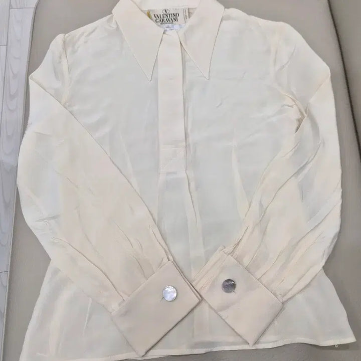 [BUNJANG] VALENTINO GARAVANI Ivory Blouse / VALENTINO GARAVANI 발렌티노 갈라바니 정품 블라우스