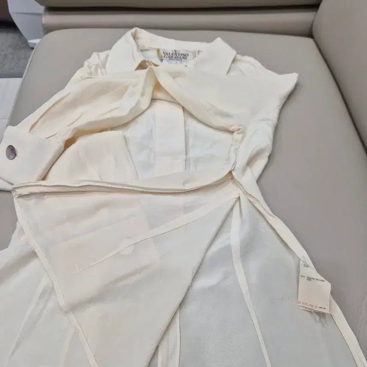 [BUNJANG] VALENTINO GARAVANI Ivory Blouse / VALENTINO GARAVANI 발렌티노 갈라바니 정품 블라우스