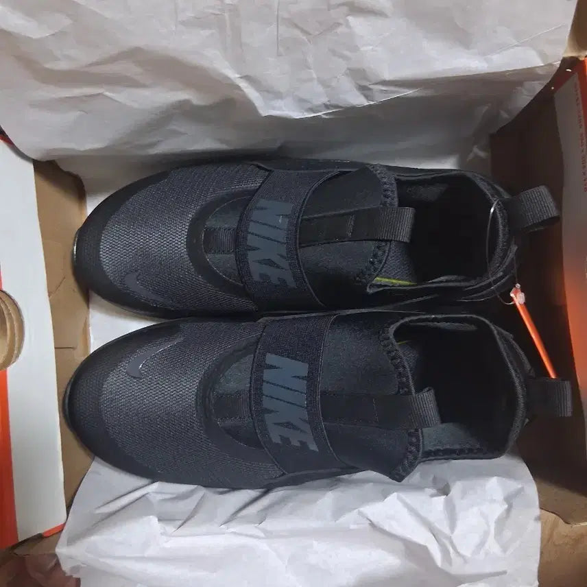 [BUNJANG] Nike Flex Runner Black Sneakers / 나이키 플렉스 러너 블랙