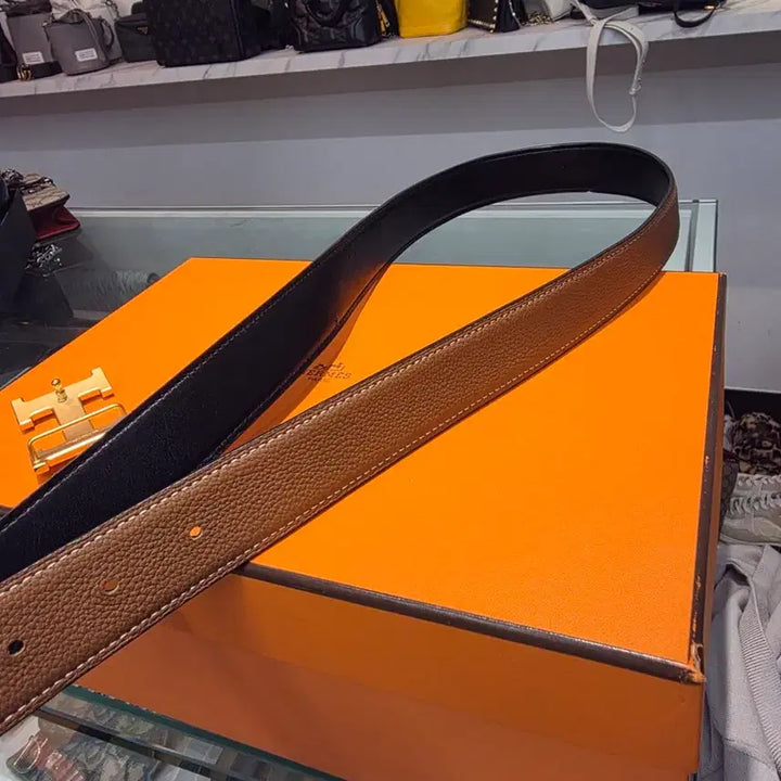 [BUNJANG] Hermès Reversible Belt Gold Buckle Black Brown / (90) 에르메스 리버서블 벨트 금장 블랙 브라운