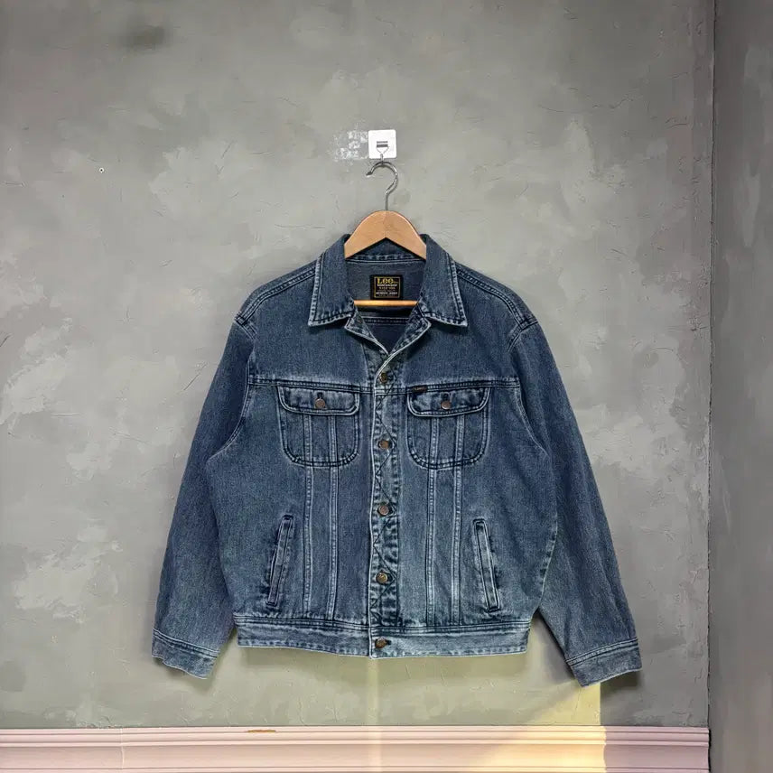 [BUNJANG] LEE Denim Trucker Jacket / LEE 리 데님 트러커 자켓