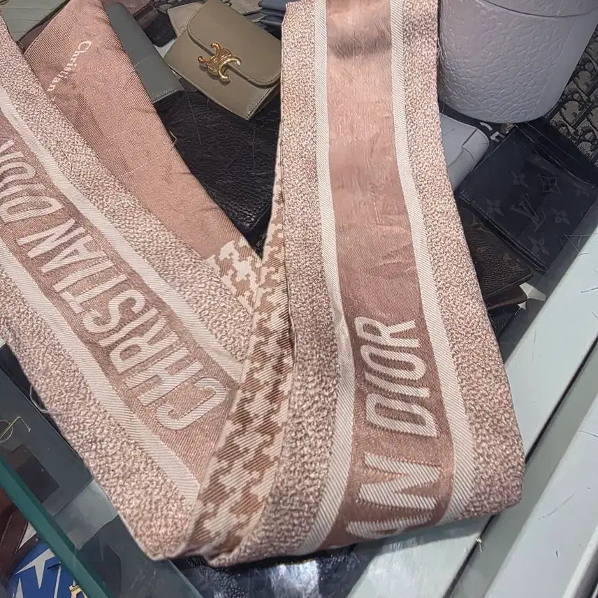 [BUNJANG] Dior Oblique Macha Scarf Pink / 디올 오블리크 마차 스카프 여성 핑크