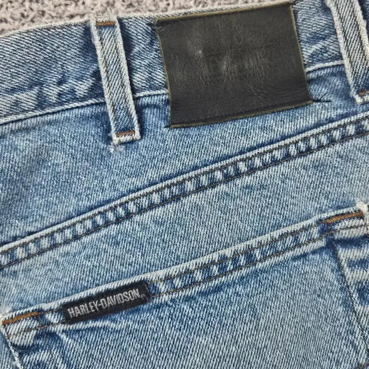 [BUNJANG] Harley Davidson Biker Denim Shorts (38") / 할리데이비슨 바이커 데님 쇼츠 반바지 ( 38" ) / 11350