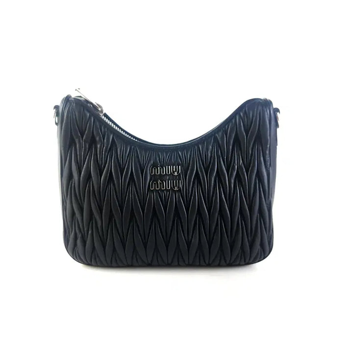 [BUNJANG] Miu Miu Matelassé Nappa Crystal Chain Shoulder Bag / 미우미우 마테라쎄 나파 크리스탈 체인 스트랩 숄더백 크로스백