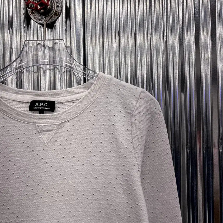 [BUNJANG] A.P.C. Long Sleeve Top / A.P.C 아페쎄 라운드넥 긴팔 슬리브 (국내 S) AF186