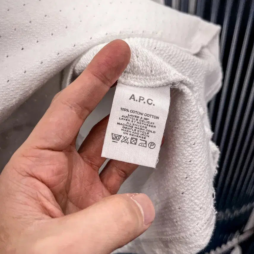 [BUNJANG] A.P.C. Long Sleeve Top / A.P.C 아페쎄 라운드넥 긴팔 슬리브 (국내 S) AF186