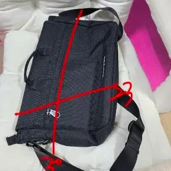 [BUNJANG] Kangol Messenger Bag / 캉골메신저