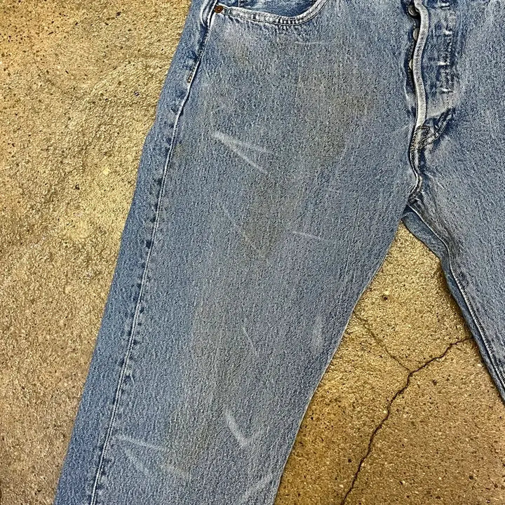 [BUNJANG] Levi's 501 Denim Jeans / 빈티지 리바이스 워싱 501 데님 청바지