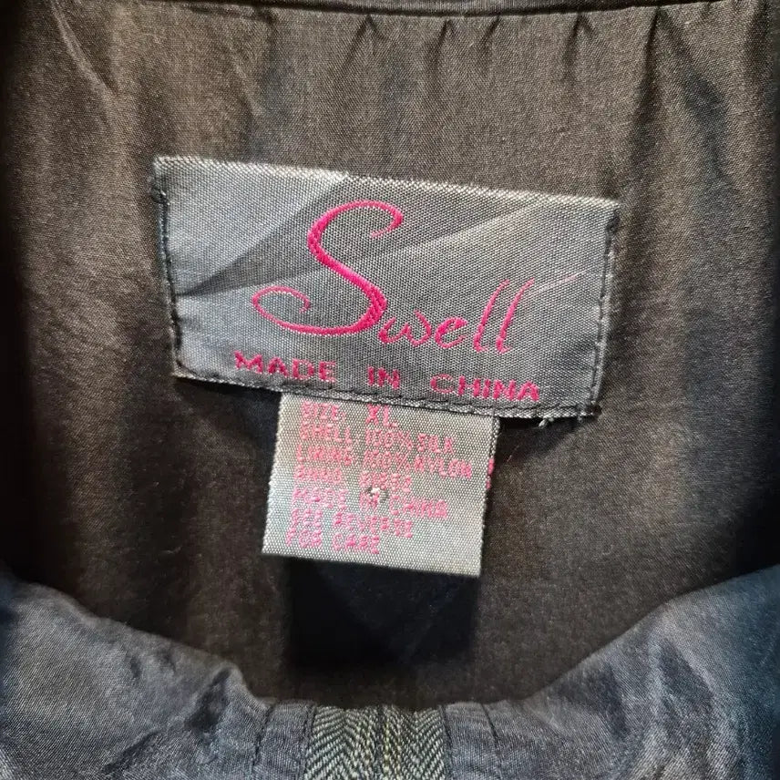 [BUNJANG] Vintage Style Black Short Jacket / 패턴 블랙 숏 자켓 빈티지 스타일