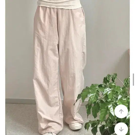 [BUNJANG] Fou9 Abley Coco Shorts Pants / 에이블리 포우나인 코코 바스락 팬츠 핑크 소라