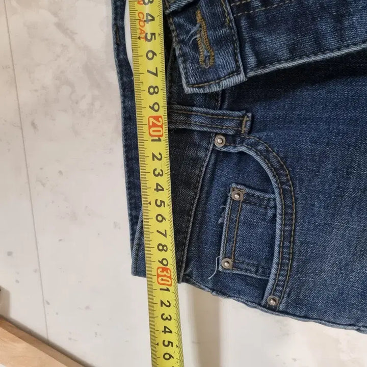 [BUNJANG] LIKEMENT Bootcut Jeans S Size / LIKEMENT 부츠컷 청바지 S