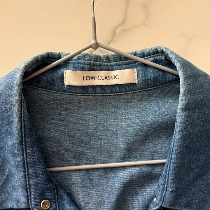 [BUNJANG] Low Classic Crop Denim Jacket / 로우클래식 Low Classic 크롭 데님셔츠/데님자켓