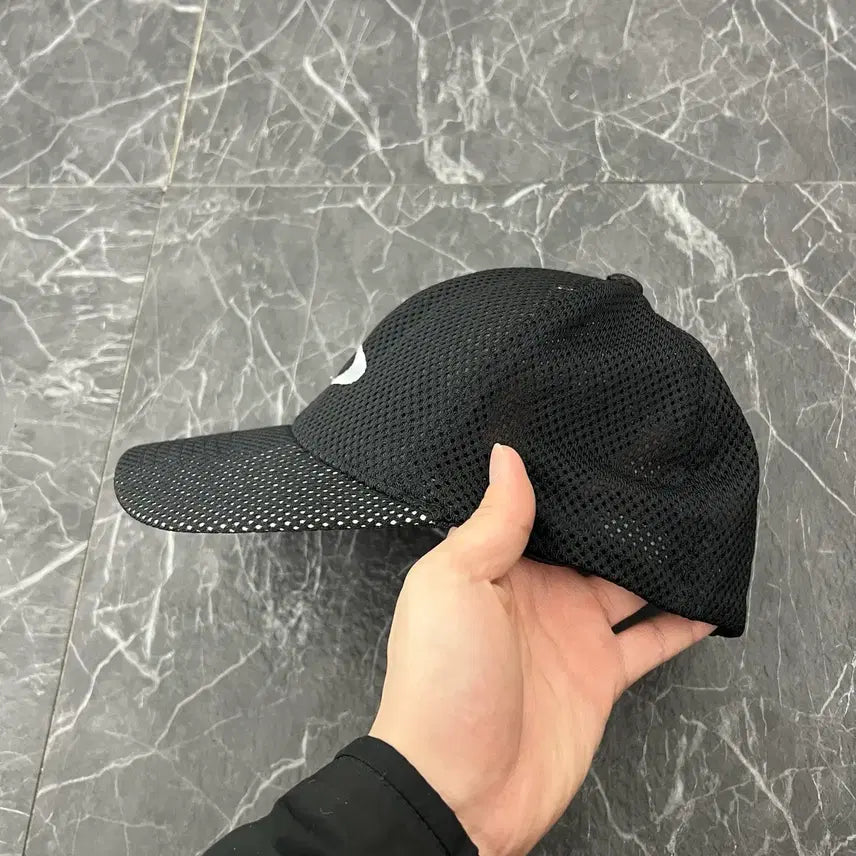 [BUNJANG] Oakley Icon Logo Vintage Mesh Cap / 오클리 아이콘 로고 빈티지 매쉬캡 블랙