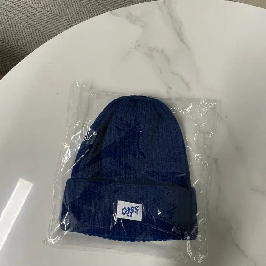 [BUNJANG] Cass FRESH Navy Knit Beanie / Cass FRESH 네이비색 니트 재질 비니 모자 팝니다