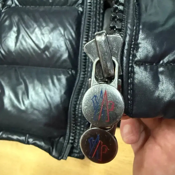 [BUNJANG] Moncler Maya Black Padded Jacket / 몽클레어 마야 블랙 패딩 3사이즈