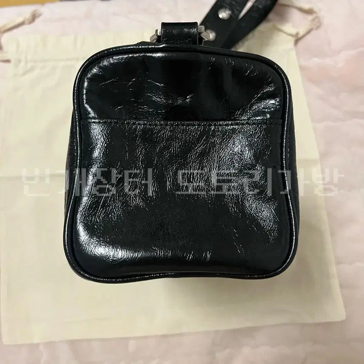 [BUNJANG] Minitmute Brett Bag Old Version / 미닛뮤트 브렛백 구버전 (실사O)