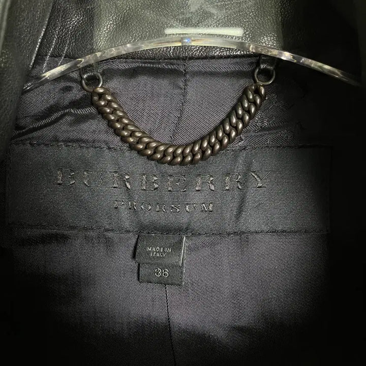 [BUNJANG] Burberry Prorsum Black Crop Leather Jacket 36 / 버버리 프로섬 블랙 크롭 레더 자켓 36