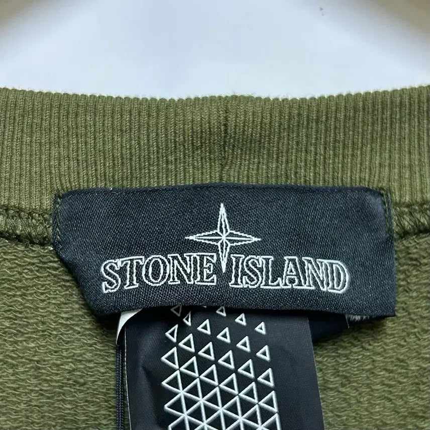 [BUNJANG] Stone Island Shadow Project Front Pocket Sweatshirt / [남자-100]스톤아일랜드 쉐도우프로젝트 프론트 포켓 맨투맨