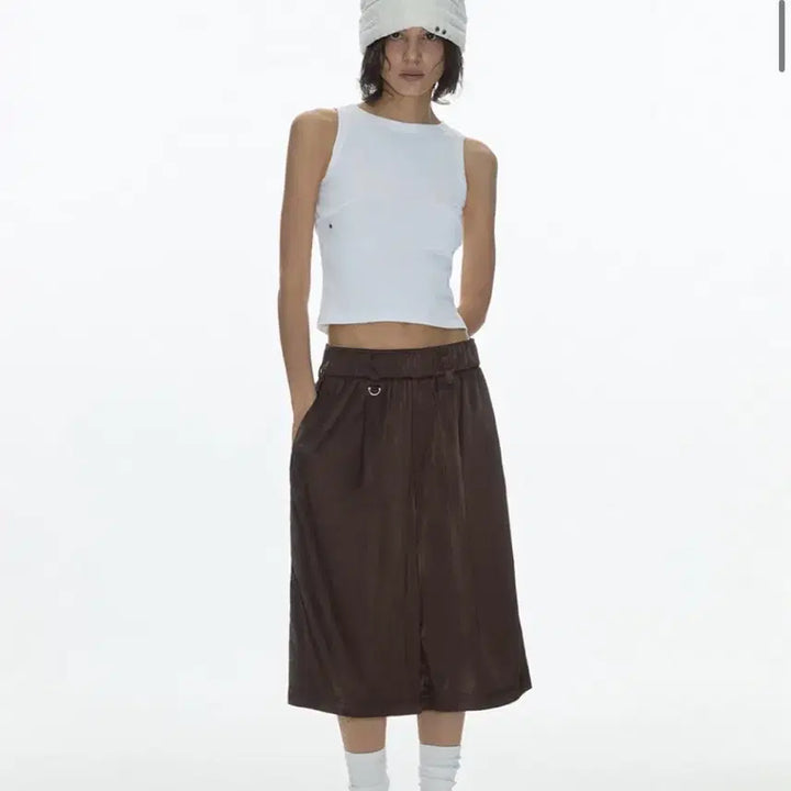 [SOLD OUT] 밀로 우먼 심볼 레이스 비니