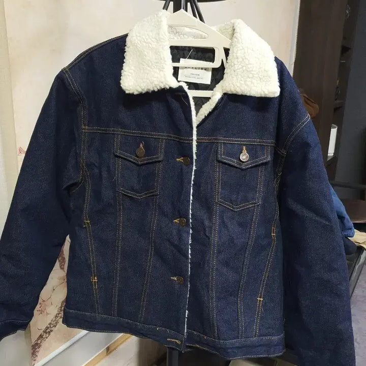 [BUNJANG] Stylish Denim Quilted Jacket / Stylish 데님 양털 카 라  퀄팅  자켓   100  찐청  택배비