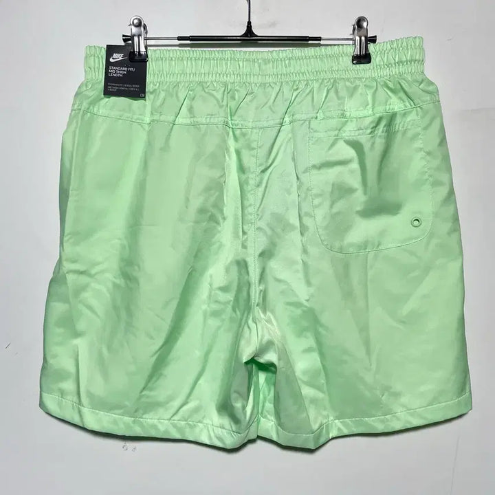 [BUNJANG] 나이키 스우시 반바지 형광 연두색 / 나이키 스우시 반바지 형광 연두색