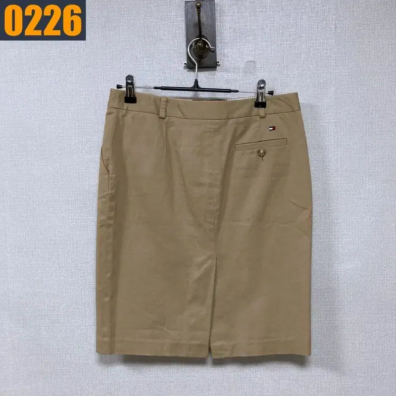 [BUNJANG] Tommy Hilfiger Beige Skirt / 30 타미힐피거 여성 베이지 치마