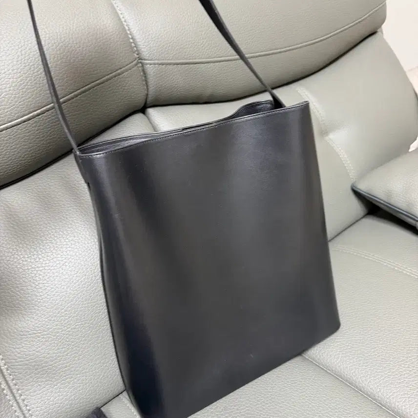 [BUNJANG] Esther Ekme Shoulder Bag / 에스더 에크메 숄더백