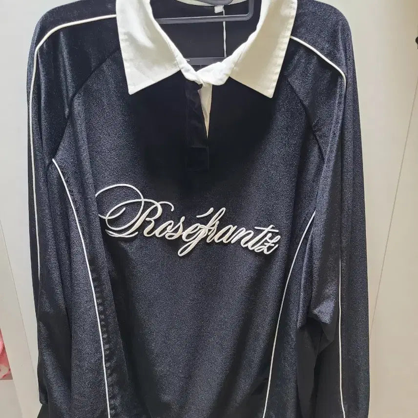 [BUNJANG] ROSEFRANZ Velvet Collar Sweatshirt [Black] / 로제프란츠 Velvet collar Sweatshirt [Black]