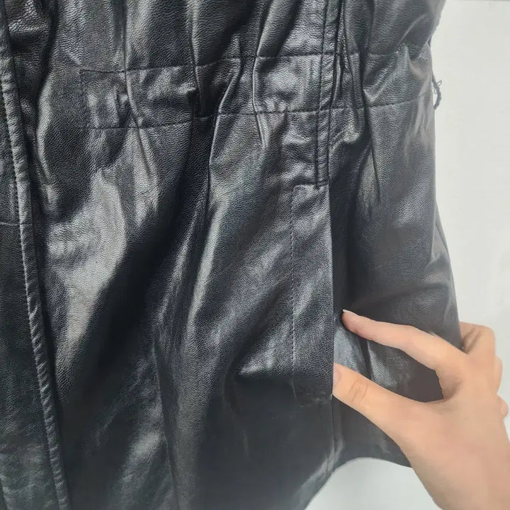 [BUNJANG] LBL Black Leather Vest / LBL 블랙 레더 조끼 베스트