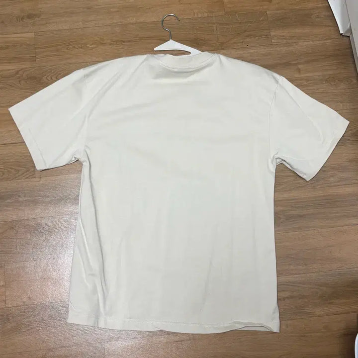 [BUNJANG] GABABA Shadow Rabbit Print Beige T-shirt / 가바바 반팔 티셔츠