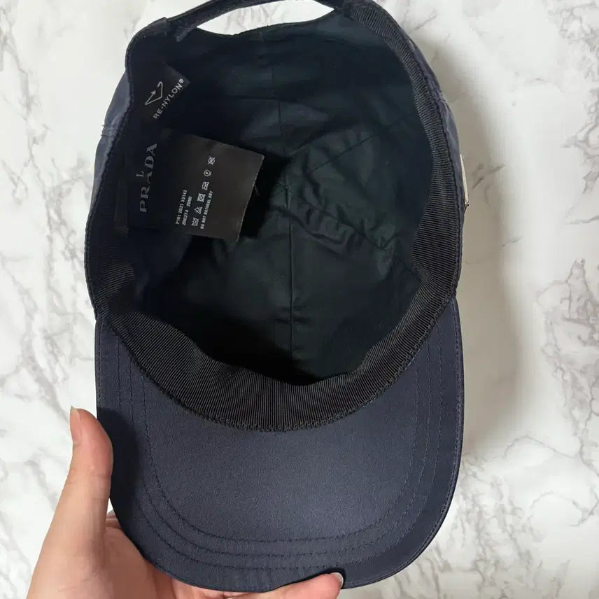 [BUNJANG] Prada Navy Ball Cap Hat / [L] 프라다 볼캡 모자 네이비