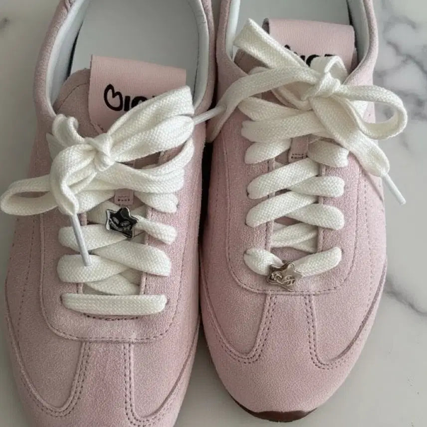 [SOLD OUT] (실사입니당)(새상품)ALO 선셋스니커즈 블랙(미국에서 직접낋여온)