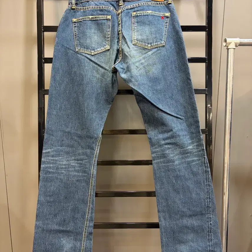 [BUNJANG] KATO Lot.003 Low-Rise Bootcut Denim Jeans / (30) 카토(KATO) Lot.003 로우라이즈 부츠컷 데님 4.9