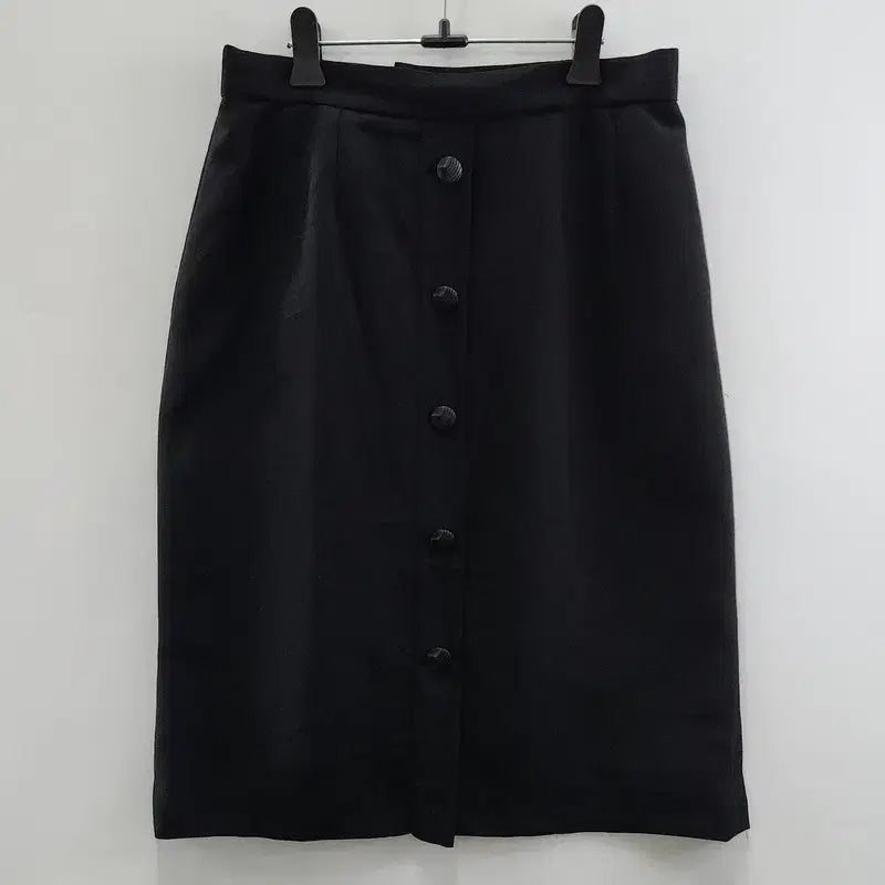 [BUNJANG] Vintage Button-Down Midi Skirt / [JAPAN MADE] 빈티지 올드머니 버튼다운 미디스커트