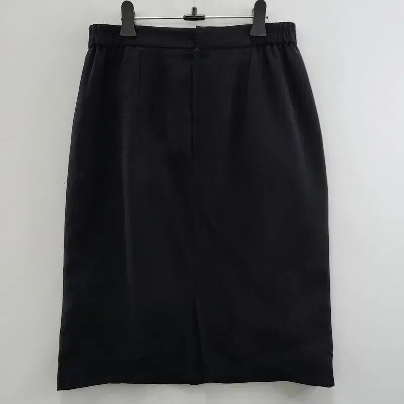 [BUNJANG] Vintage Button-Down Midi Skirt / [JAPAN MADE] 빈티지 올드머니 버튼다운 미디스커트