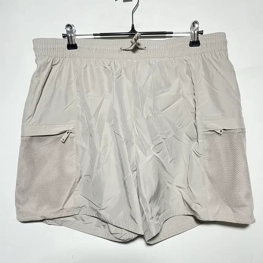 [BUNJANG] COS Shorts / 새상품 COS 코스 반바지