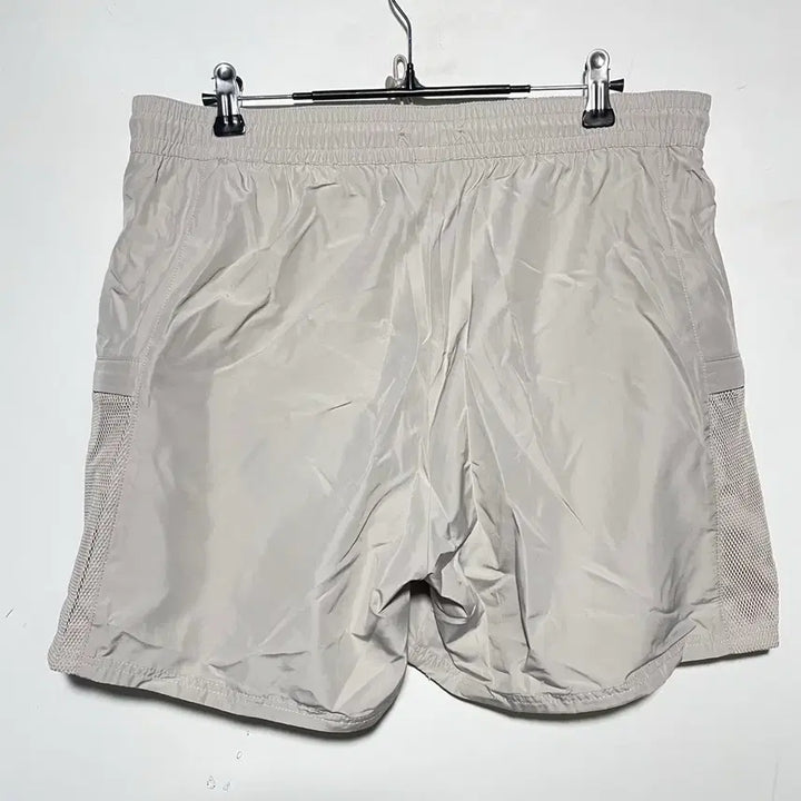 [BUNJANG] COS Shorts / 새상품 COS 코스 반바지