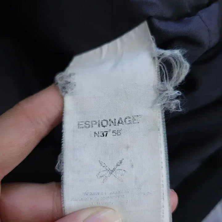 [BUNJANG] Siera Espionage Padded Jacket / [siera] 에스피오나지 패딩