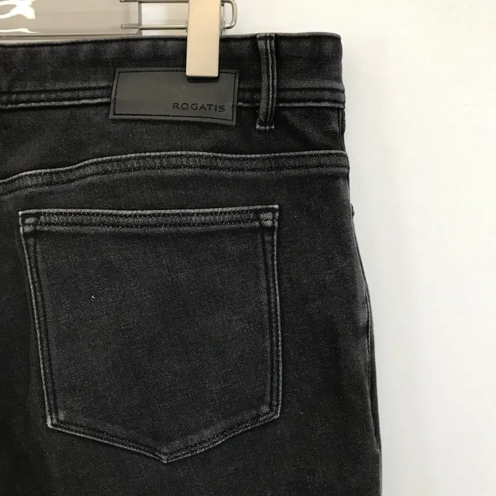 [BUNJANG] Rogatis Black Denim Pants / 로가디스 기모 스판 흑청데님팬츠 [36-37인치]